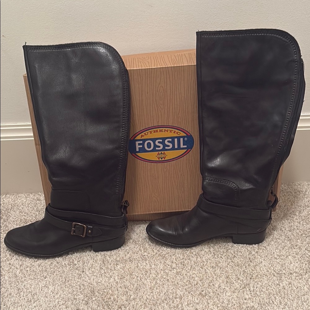 Fossil Zeno Black Women's Zena Back Zipper Riding Boots